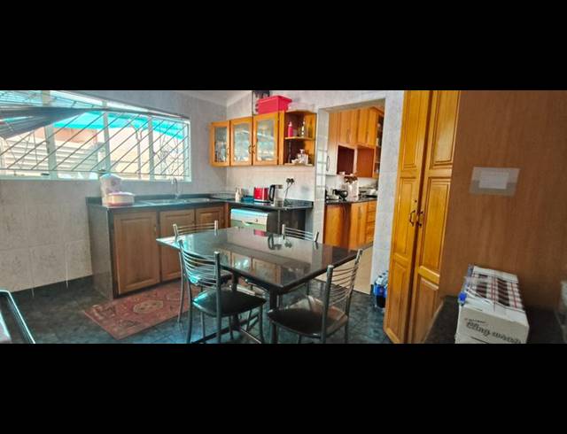 4 BEDROOM HOUSE FOR SALE IN DASPOORT